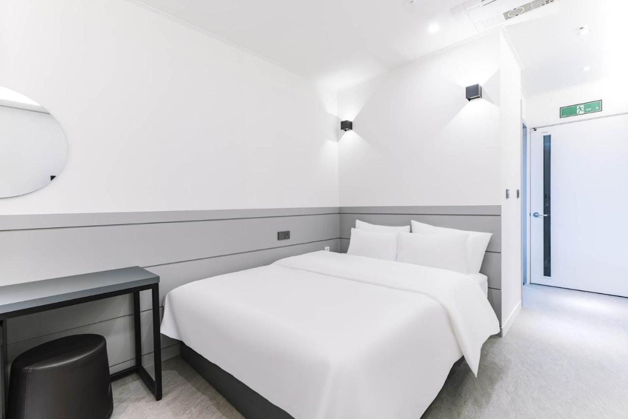 Pyeongtaek Godeok Rich Stay Hotel Luaran gambar