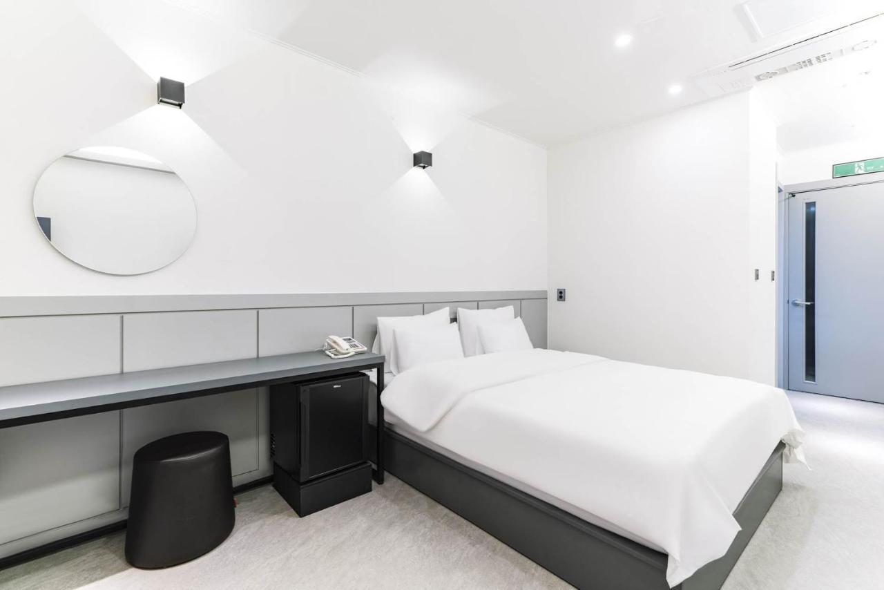 Pyeongtaek Godeok Rich Stay Hotel Luaran gambar
