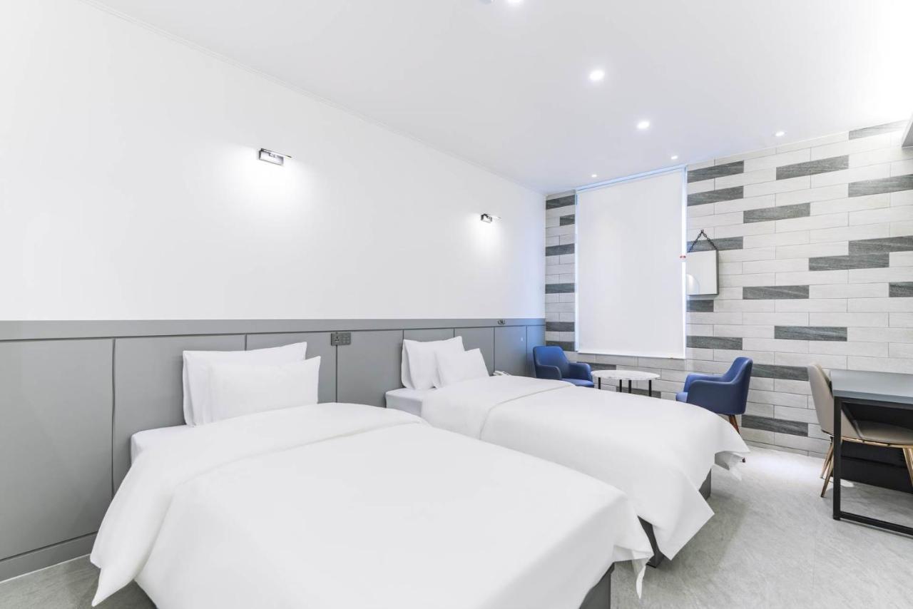 Pyeongtaek Godeok Rich Stay Hotel Luaran gambar