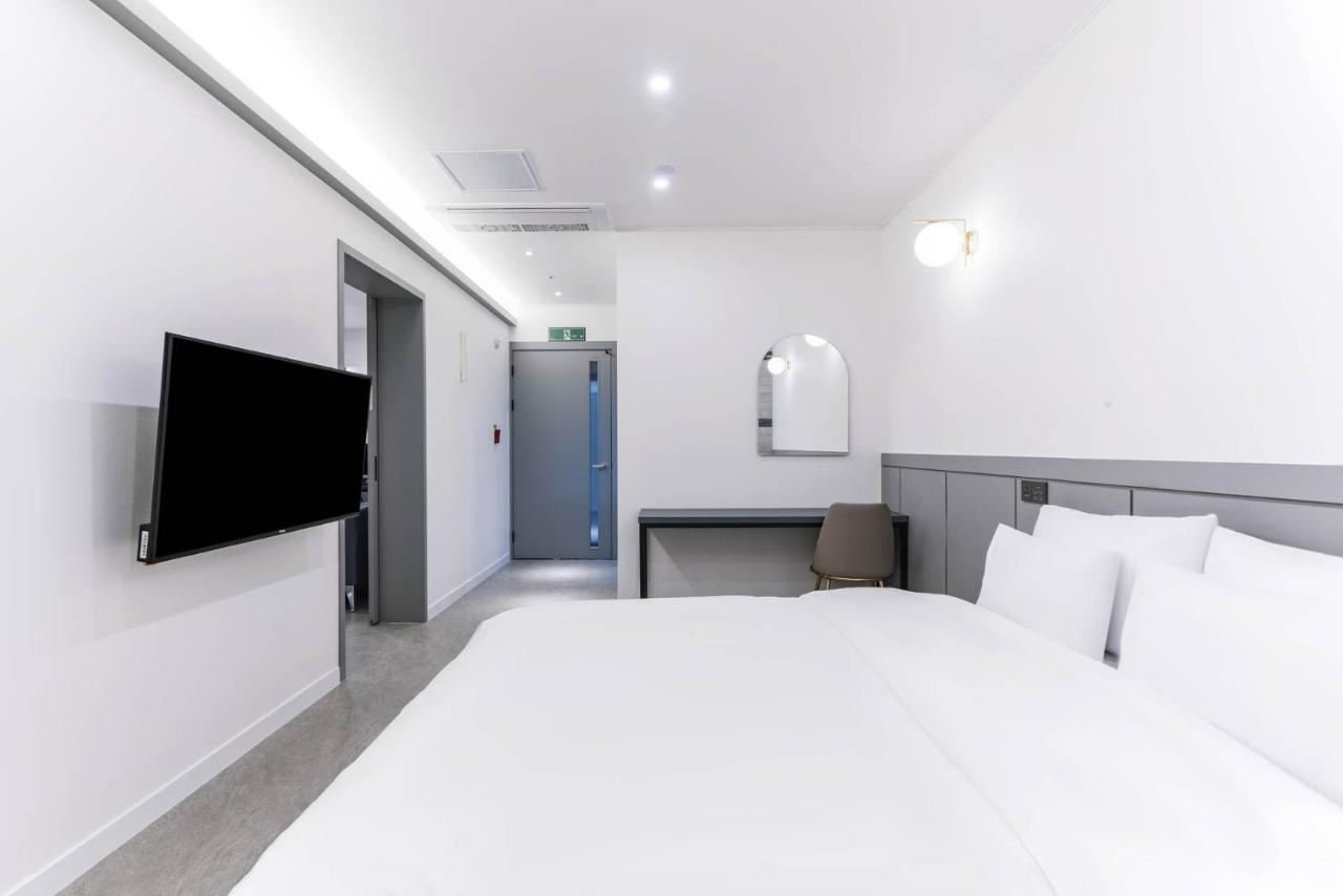 Pyeongtaek Godeok Rich Stay Hotel Luaran gambar