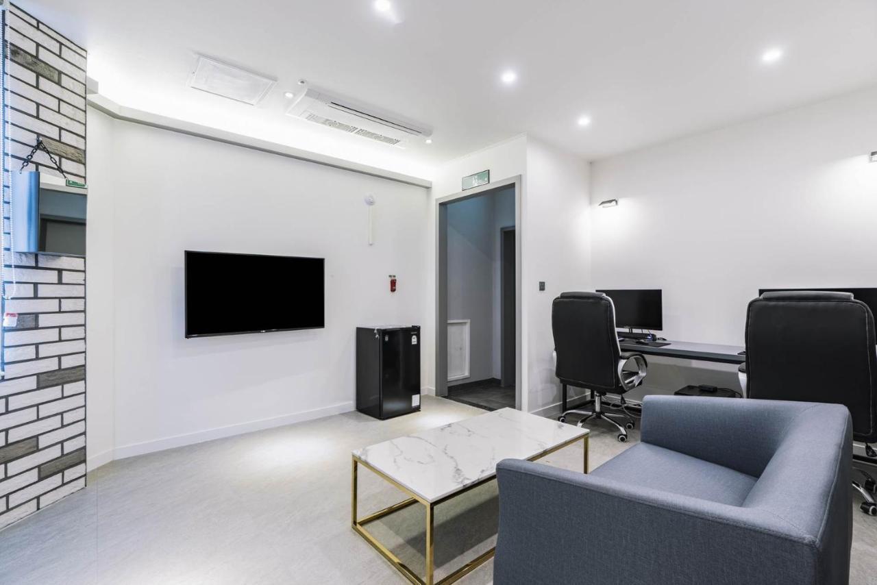 Pyeongtaek Godeok Rich Stay Hotel Luaran gambar